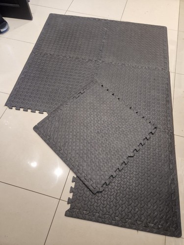 60x 60cm large interlocking - large,